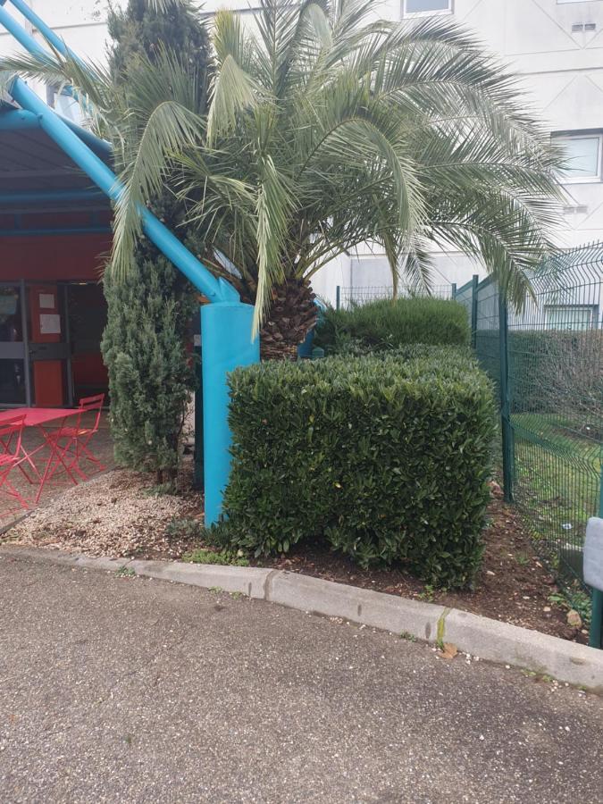Hotelf1 Lyon Isle D'Abeau Ouest St Exupery Saint-Quentin-Fallavier Eksteriør bilde